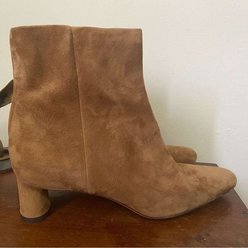 Vince Hilda Suede Ankle Boot Bootie 8 Brown Light Fawn -